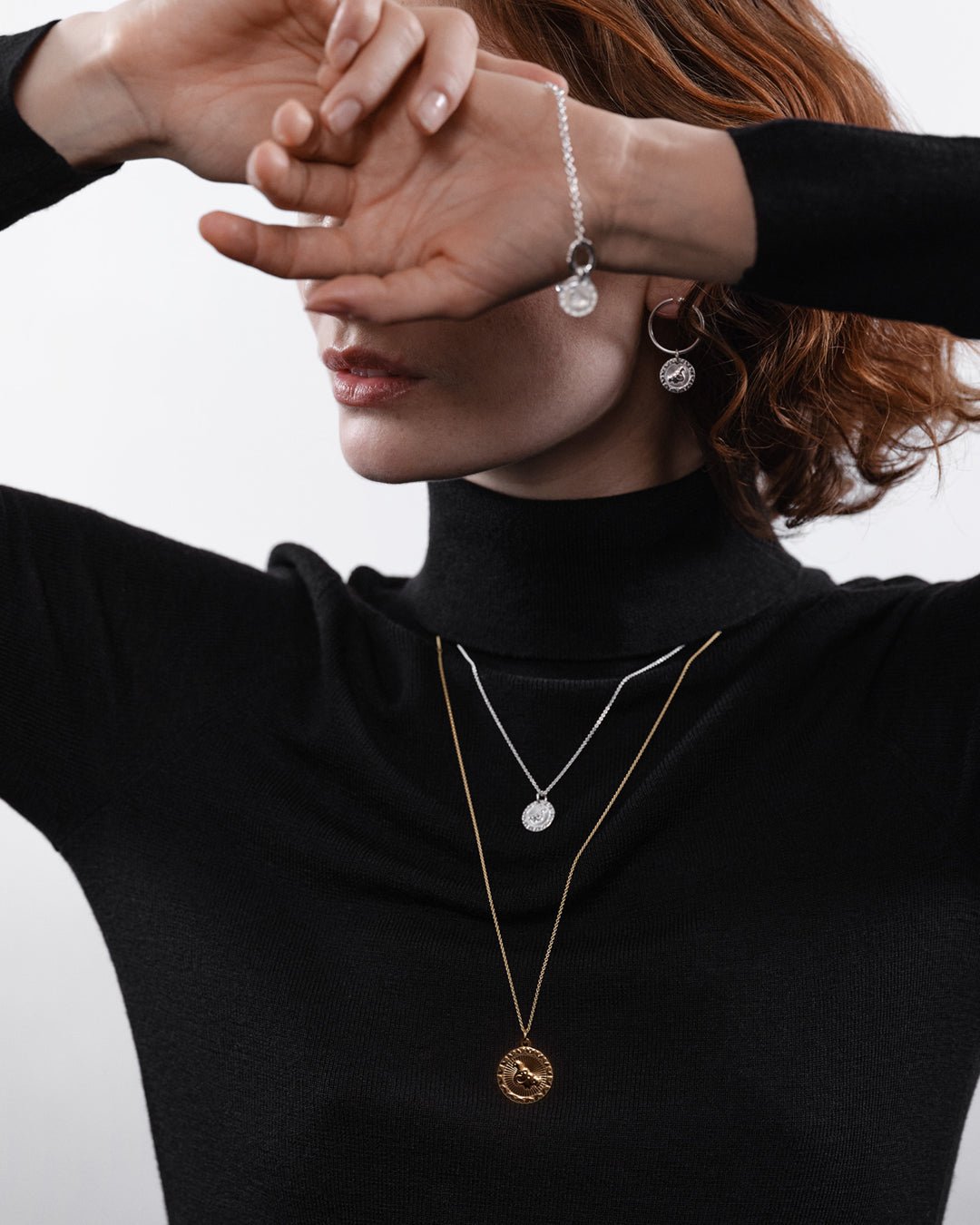 Kalevala-joulukoriste-2023-Hiidenhirvi-pronssi