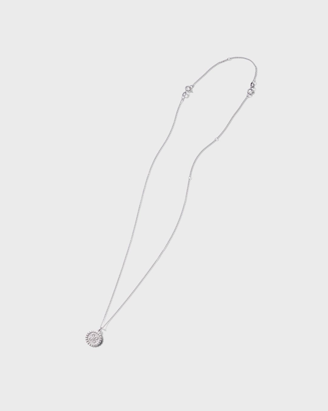 Amuletti-riipus Hannunvaakuna hopea