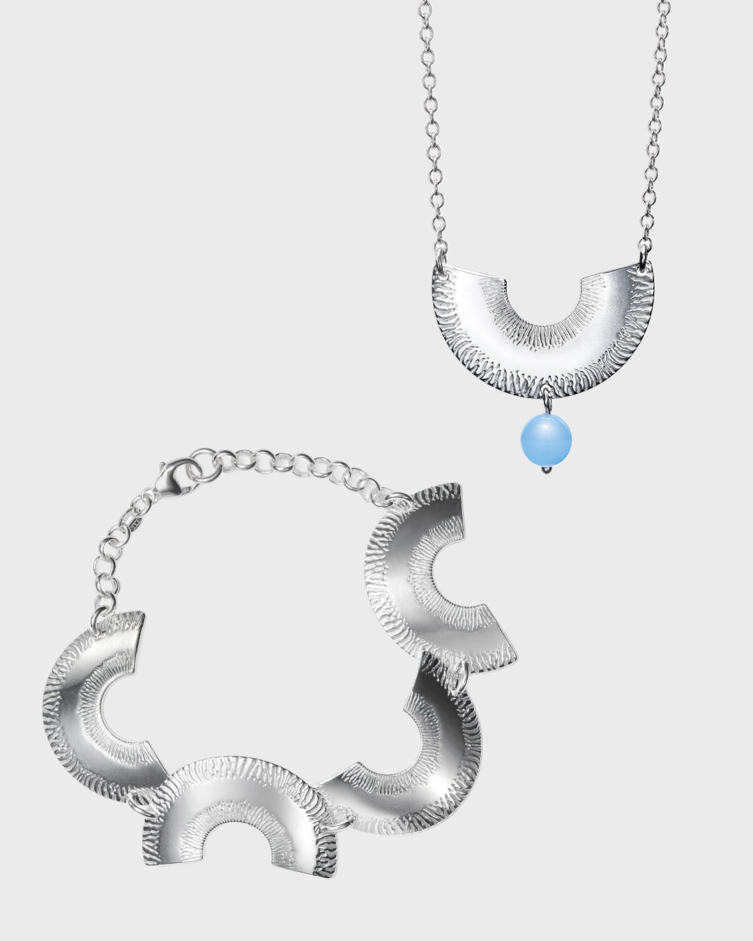 Kaaria ranne- ja kaulakoru hopea