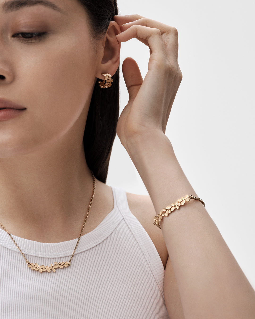 Haave-korvakorut pronssi