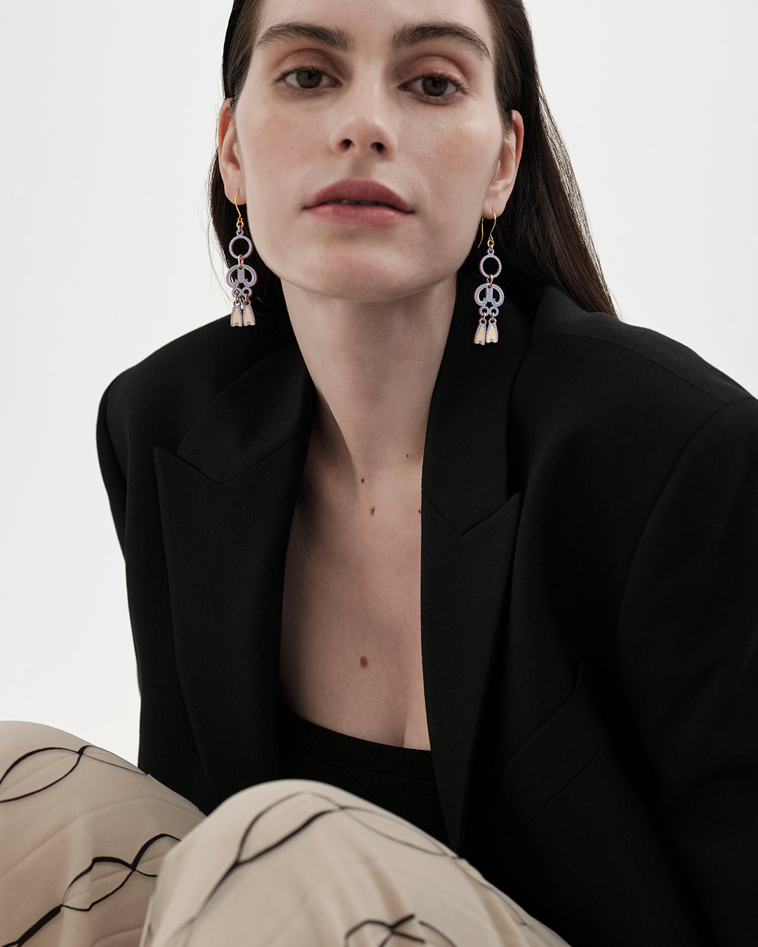 Pretzel plywood earrings blue