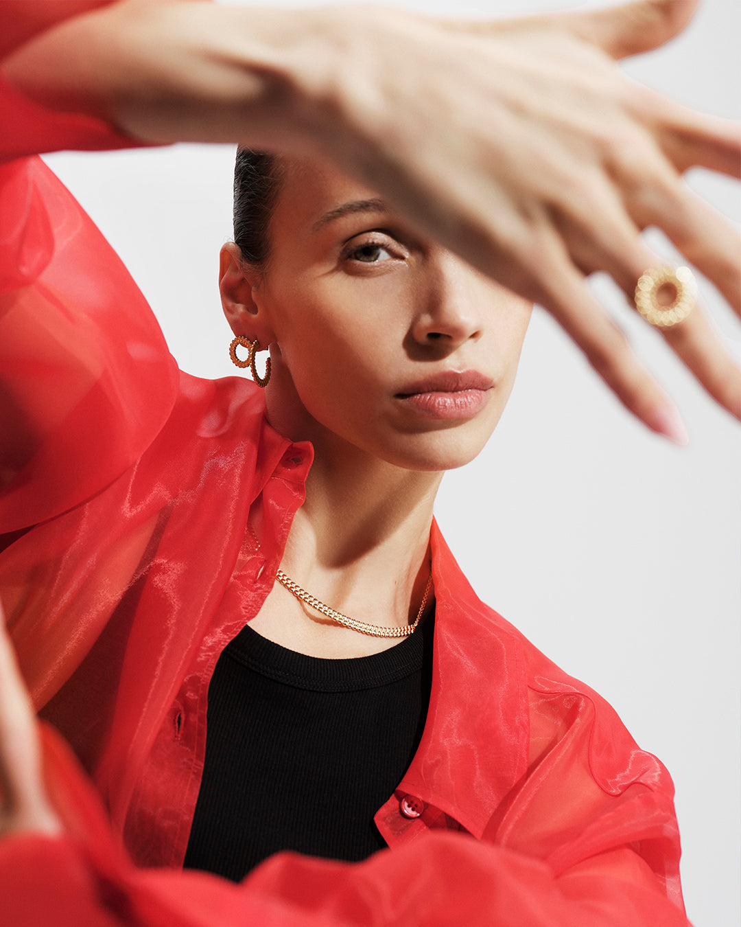 Valoisa-rengaskorvakorut hopea puolipari vasen