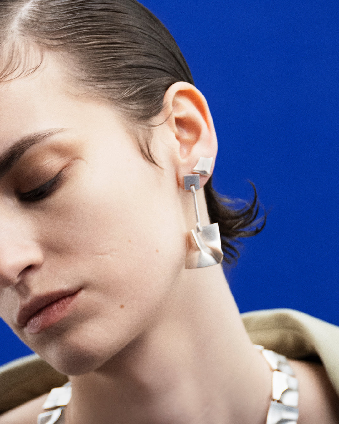 Volans-korvakorut hopea