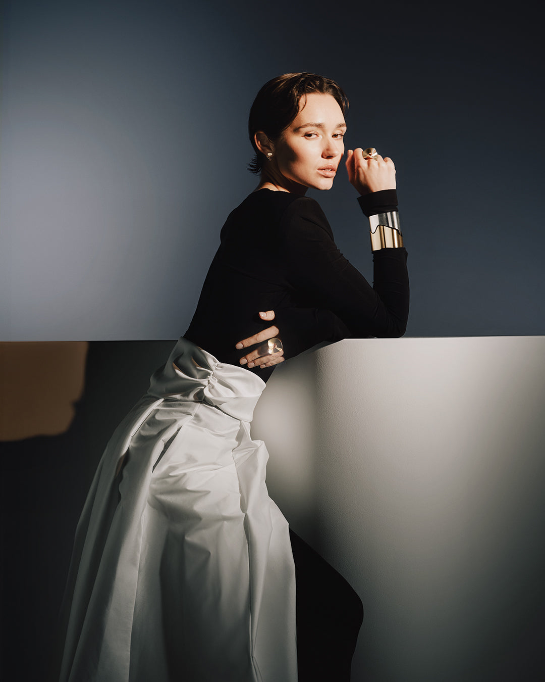 Alluring ring bronze