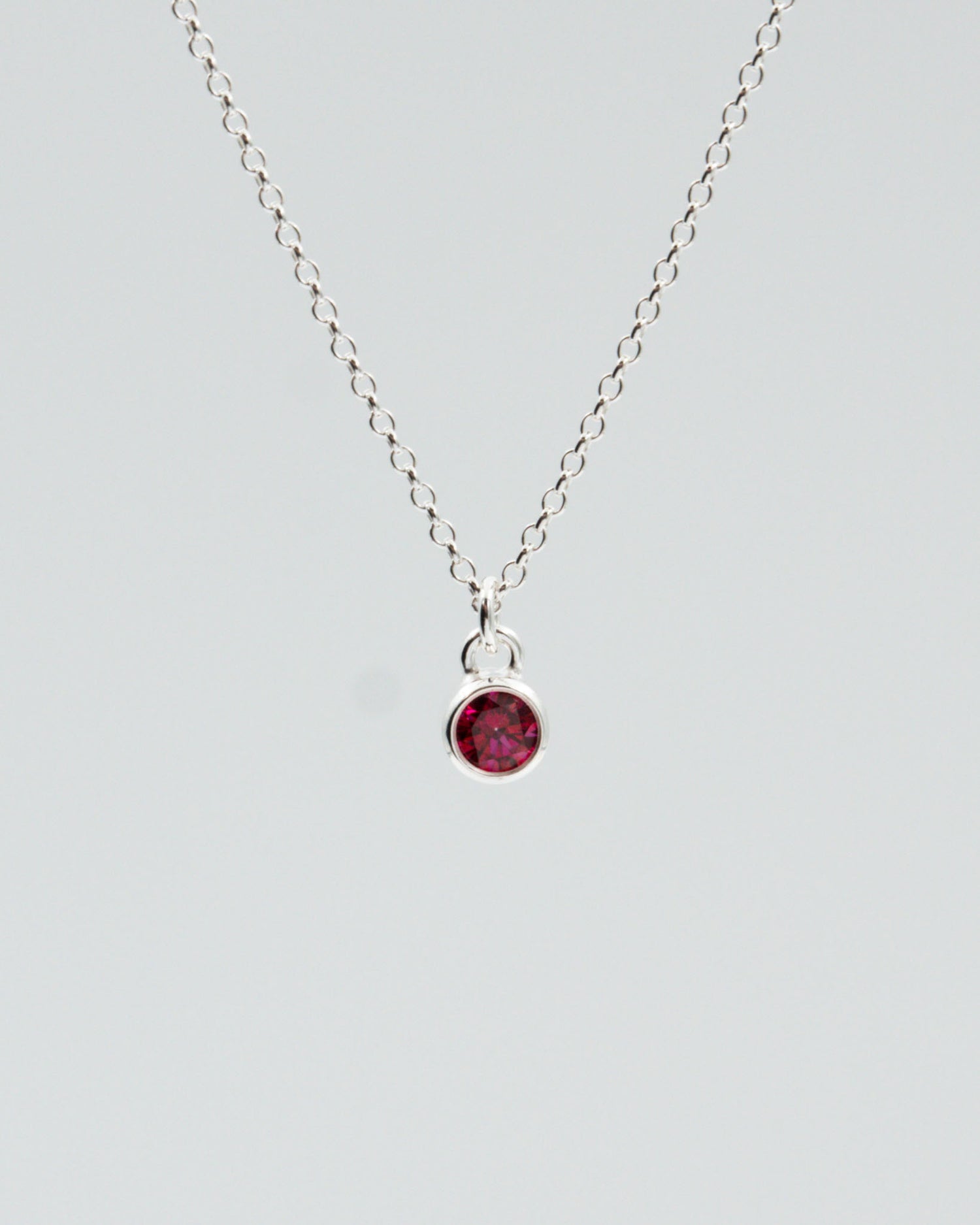 Kept Alku pendant silver fuchsia zirconia