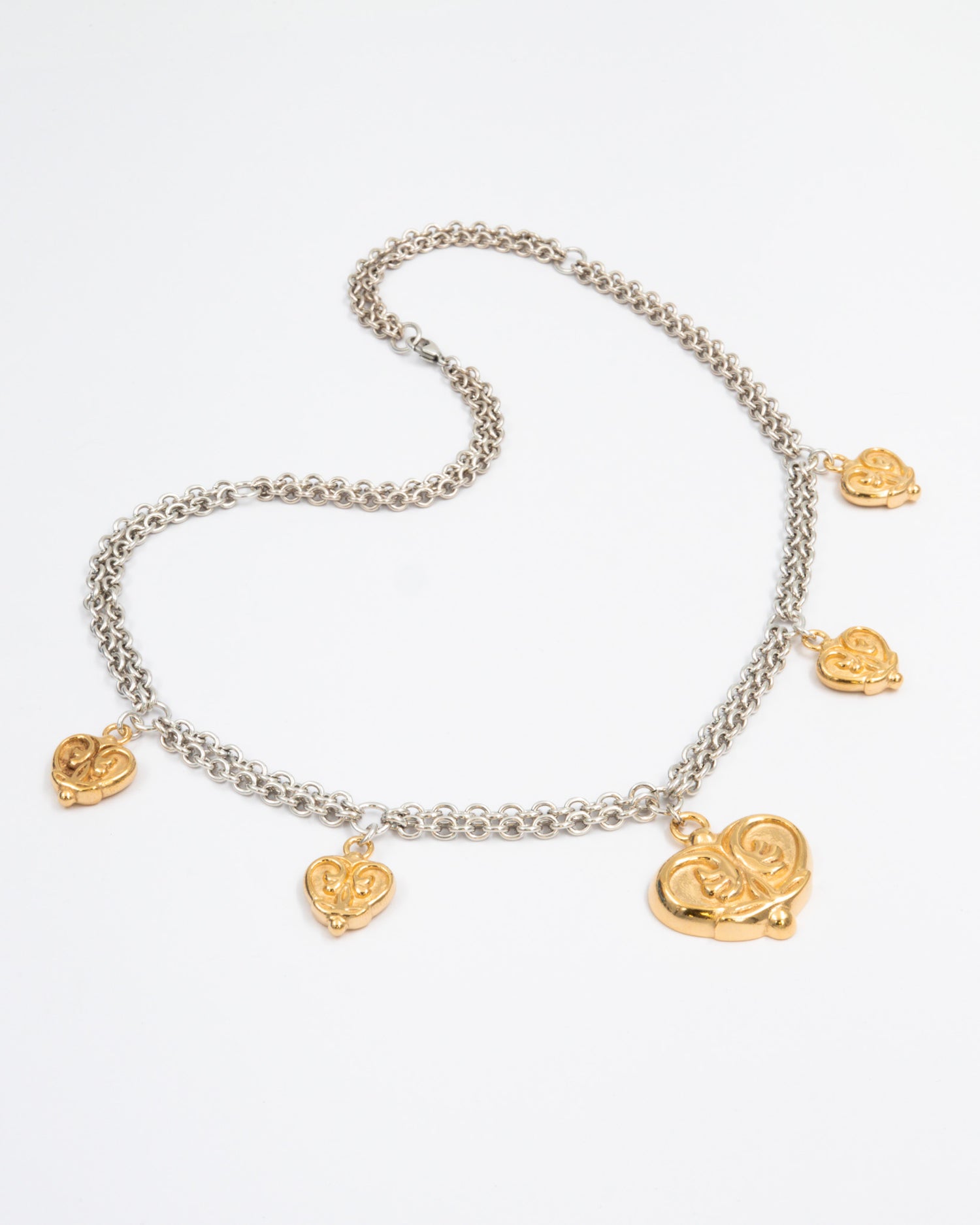 Pidetty Pustan lempi -kaulakoru hopea