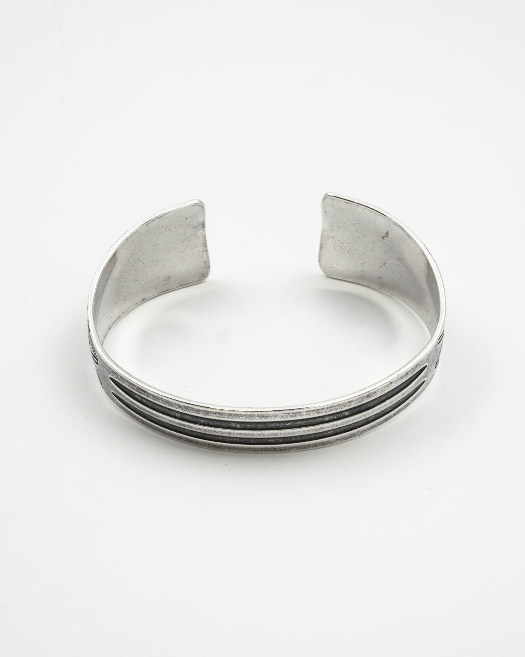 Pidetty Vöyrin rannekoru hopea