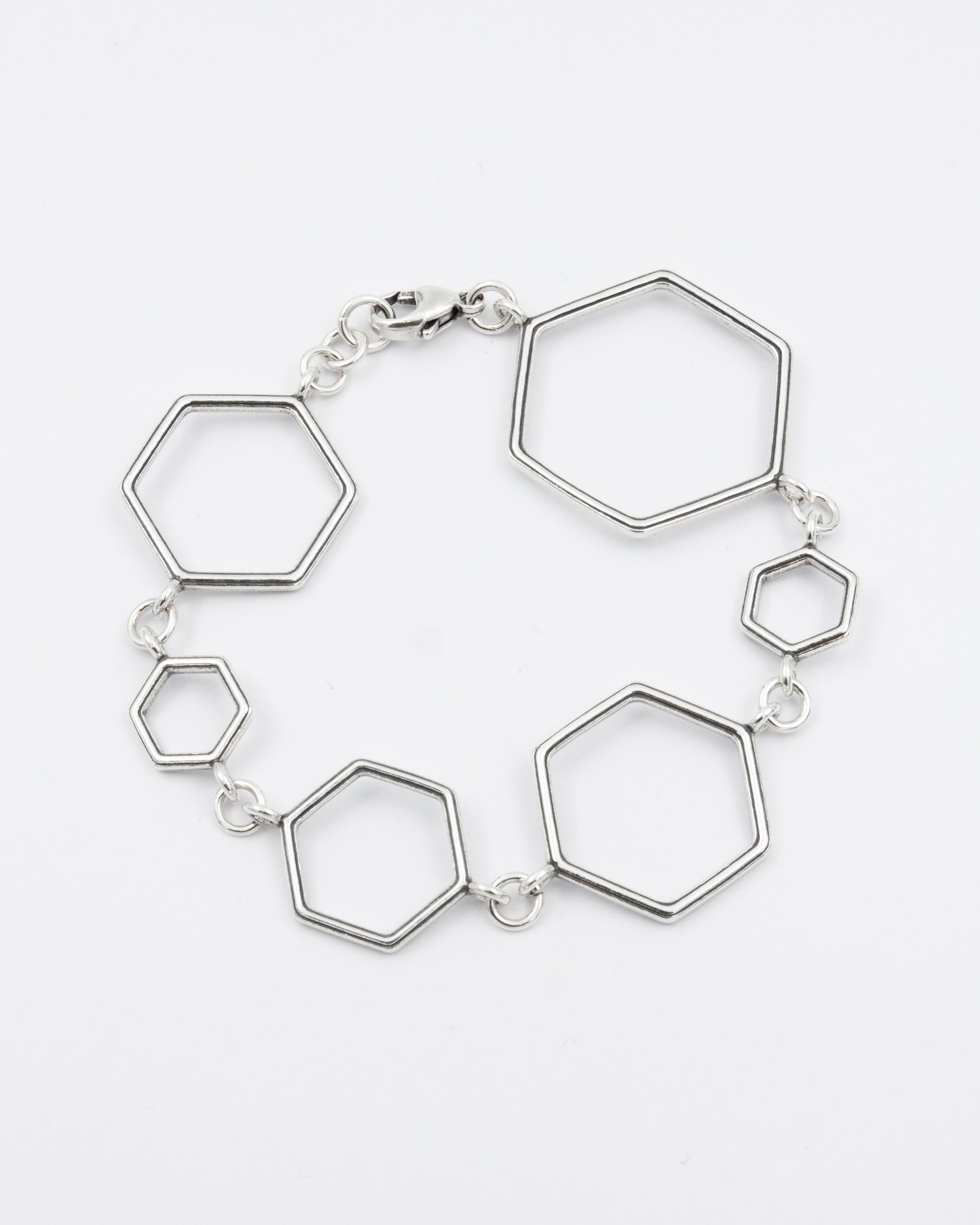 Pidetty Made in Hki Chydenia -rannekoru hopea