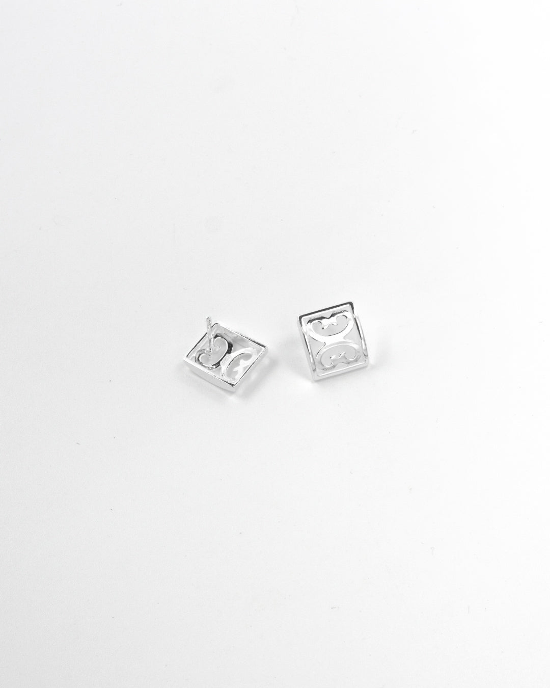 Kept Sisar earrings silver