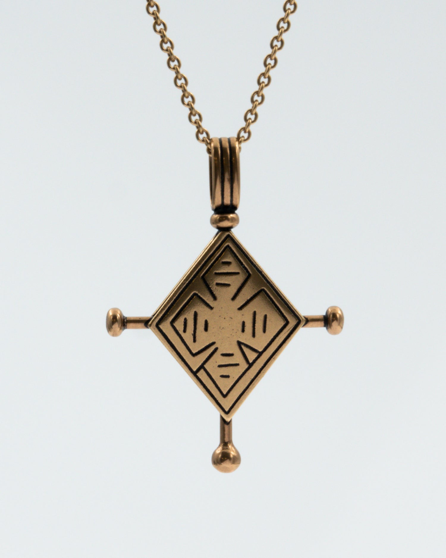 Pidetty Lappeen risti 70 cm pronssi