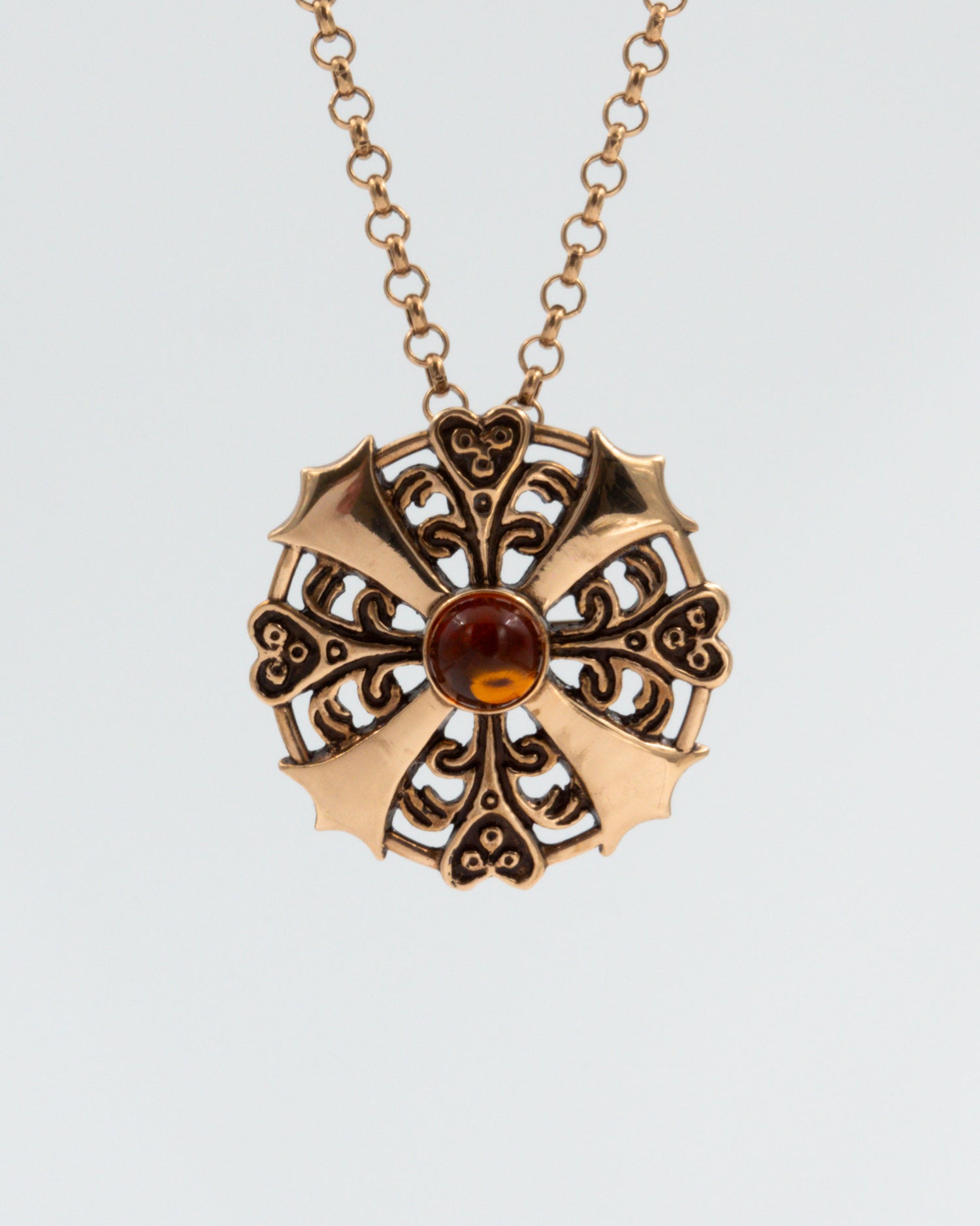 Pidetty Kuukiven koru -solkiriipus 70 cm pronssi meripihka