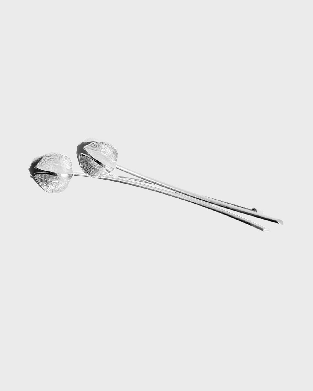 Lumikukka-rintakoru – Kalevala-koru