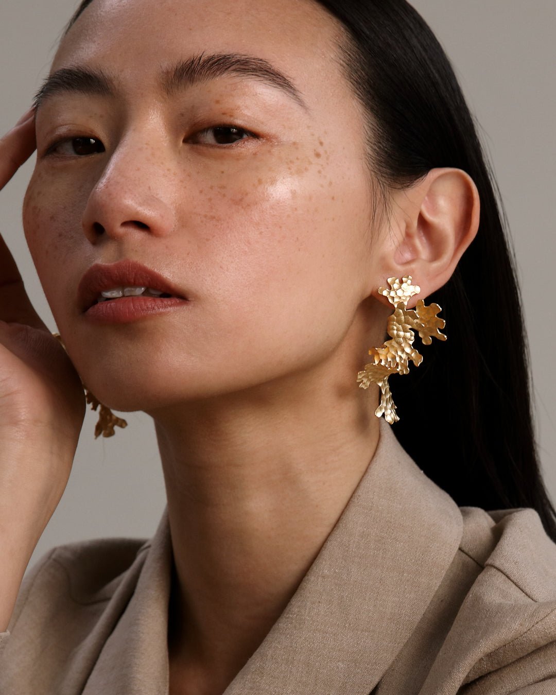 Tundra-korvakorut 2-osainen pronssi