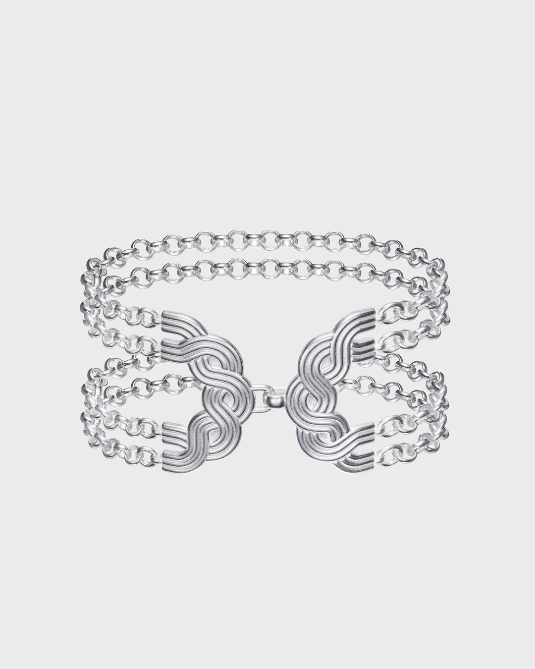 Louhetar-rannekoru hopea