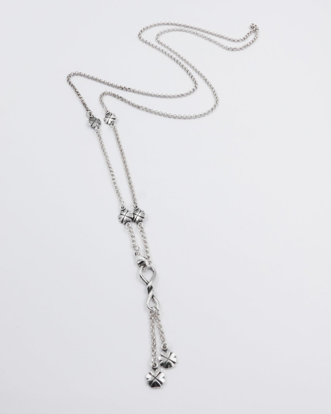 Pidetty Onnenapila-kaulakoru 85 cm hopea