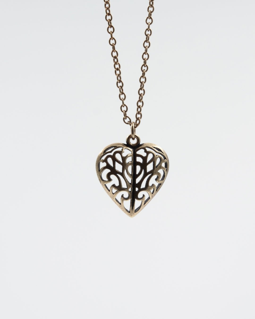 Pidetty Onnensydän-riipus 45 cm pronssi