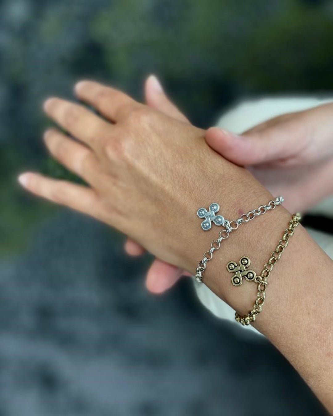 St. Johns Arms charm bronze