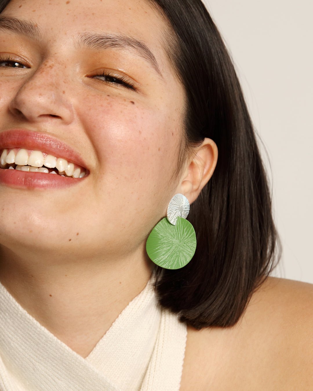 Nolla Earrings silver green