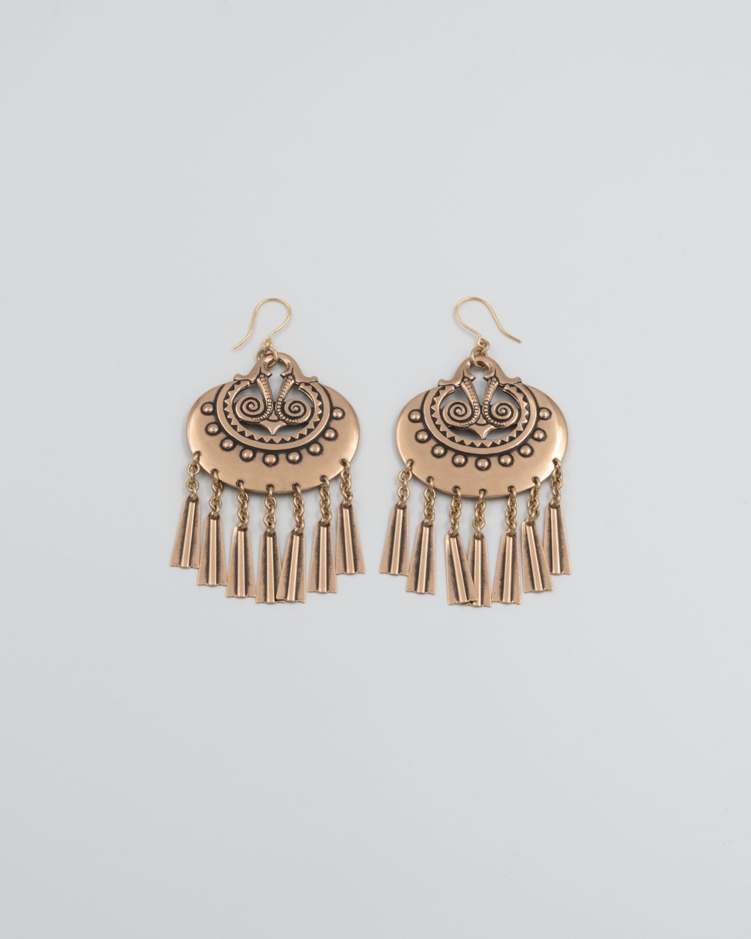 Pidetty Kuutar-korvakorut iso pronssi koukku