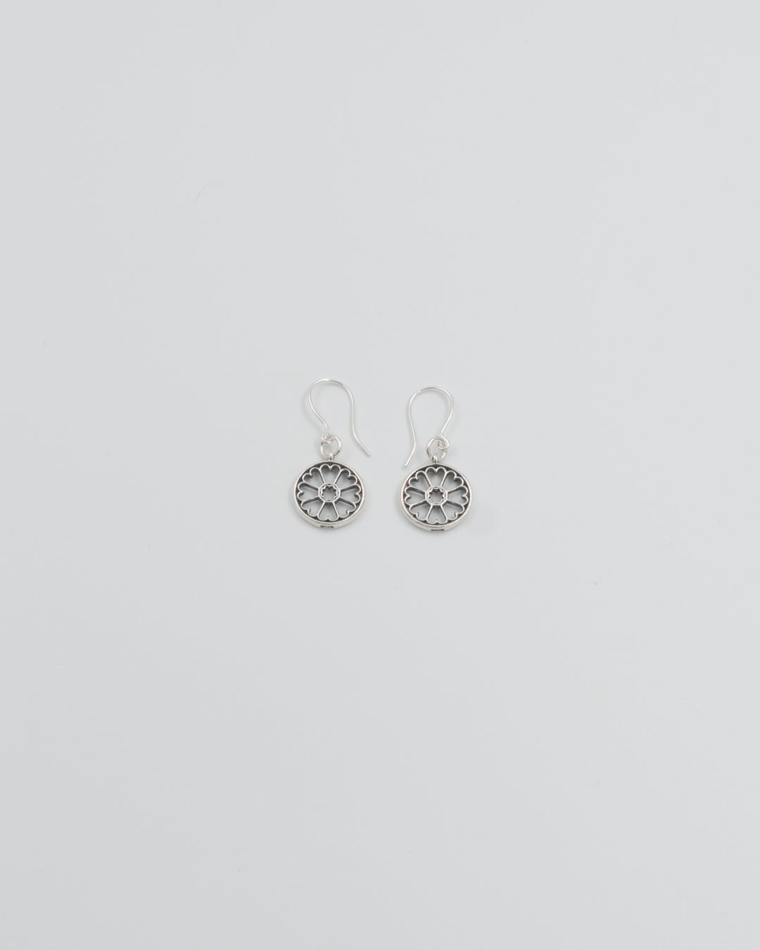 Pidetty Made in Helsinki Kruununhaka -korvakorut hopea