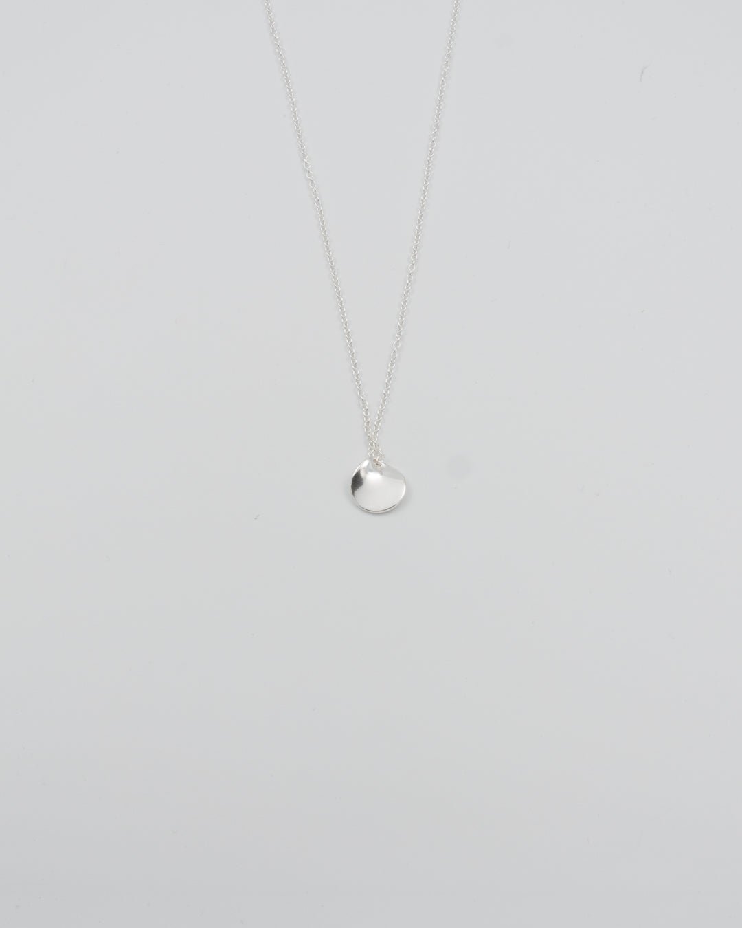 Pidetty Pilke-kaulakoru 82 cm hopea