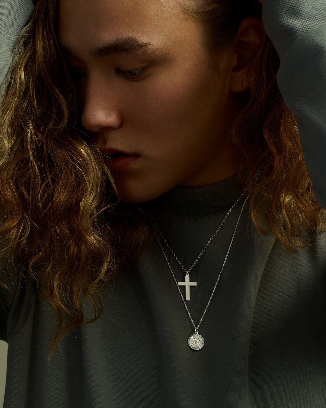 Rajalinin risti -riipus hopea