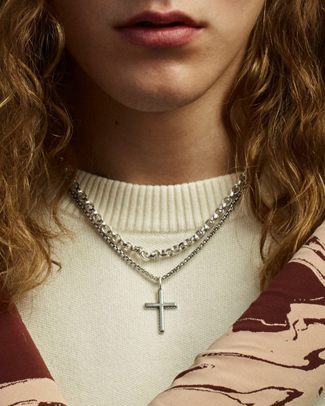 Vilho-kaulakoru hopea