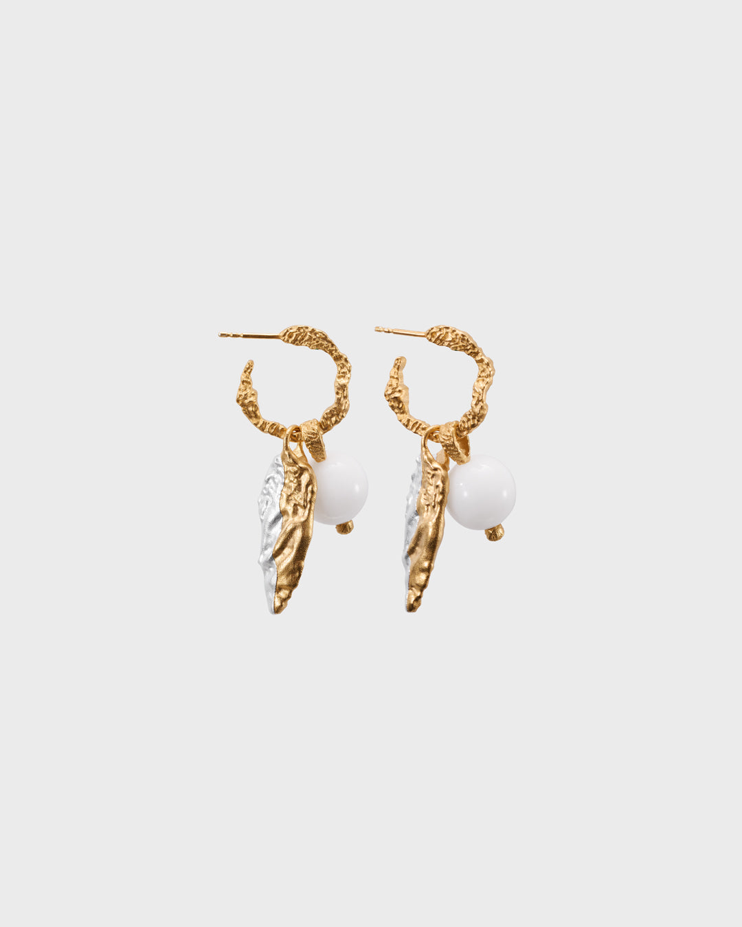 Itu charm seed silver gold-plated