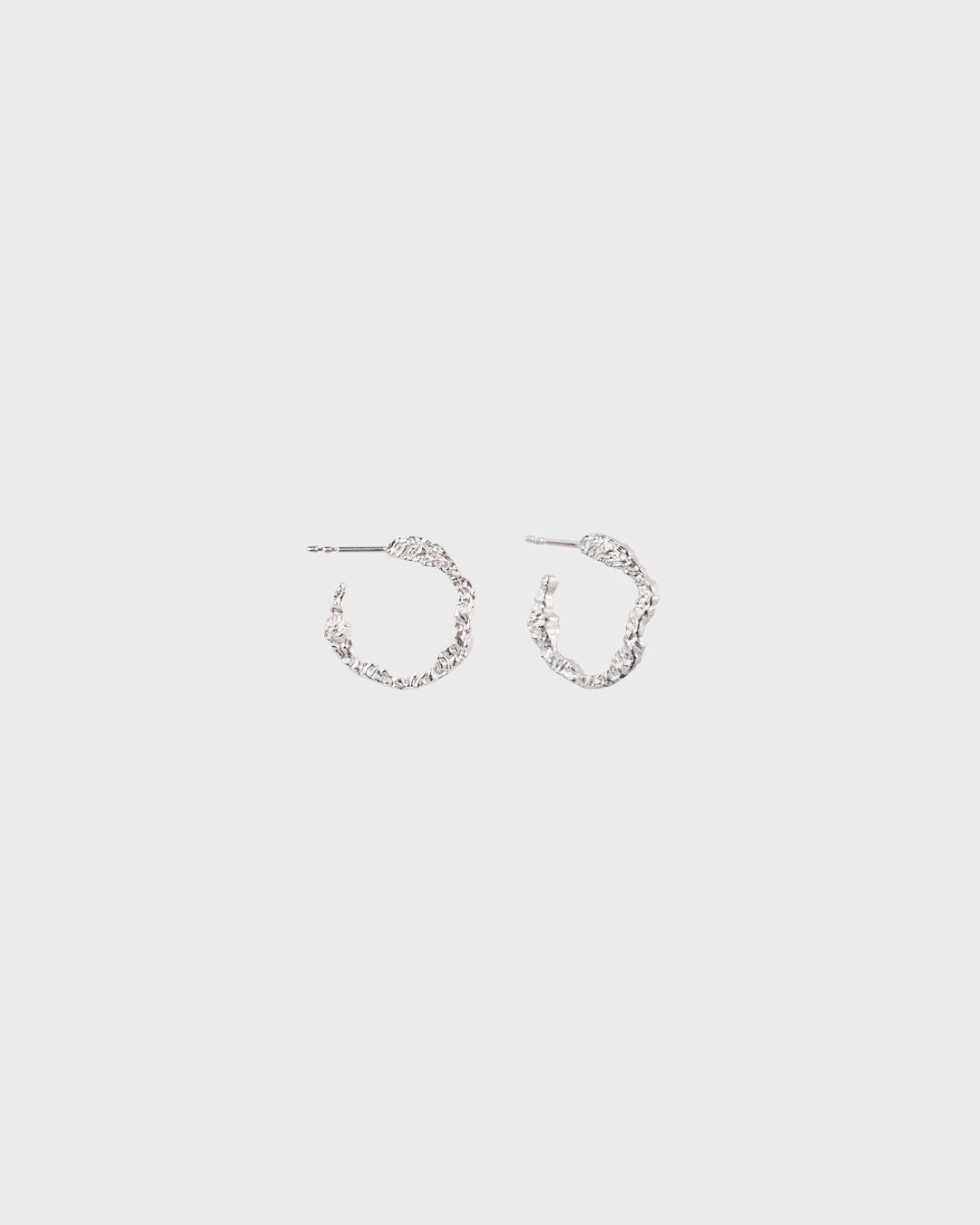 Itu hoop earrings silver