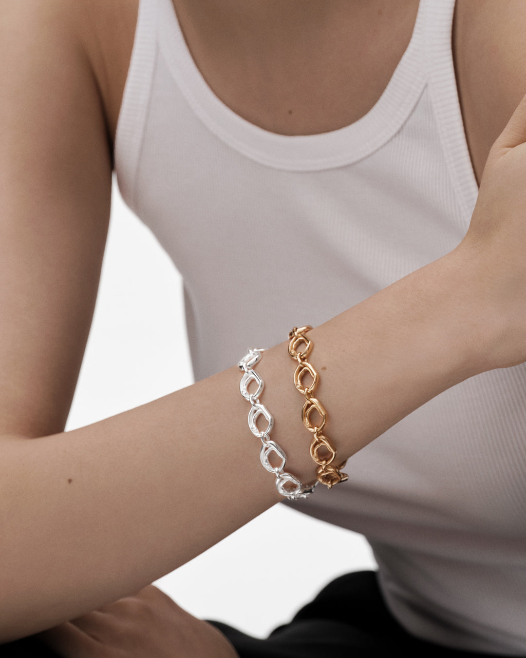 Männyt-rannekoru ketju hopea