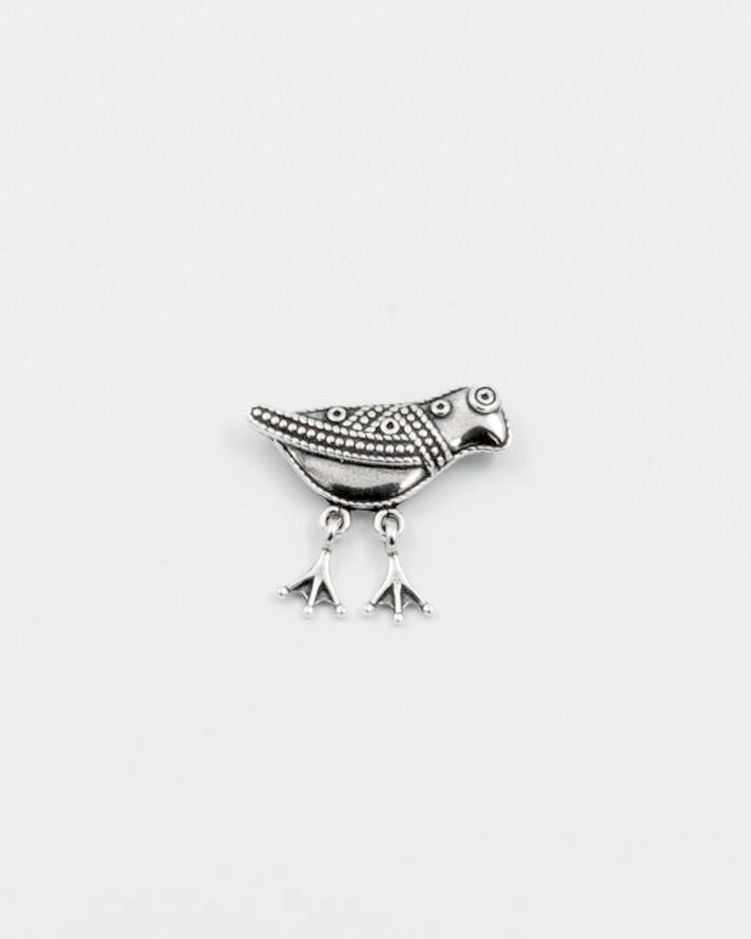 Pidetty Hattulan lintu -rintakoru pieni hopea