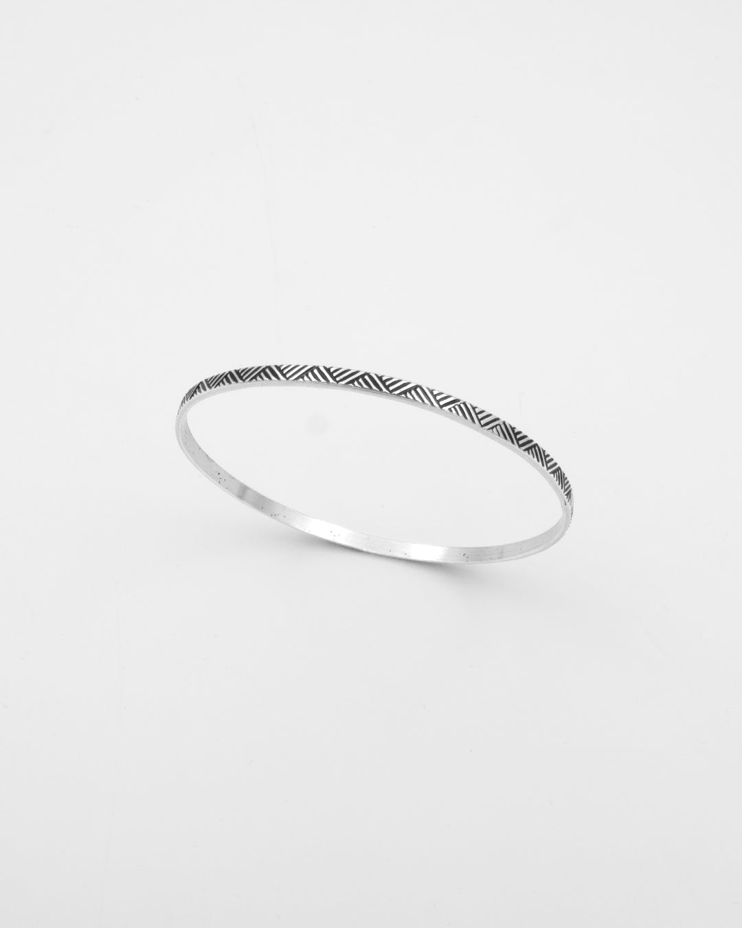 Pidetty Elli-rannekoru 1274 hopea