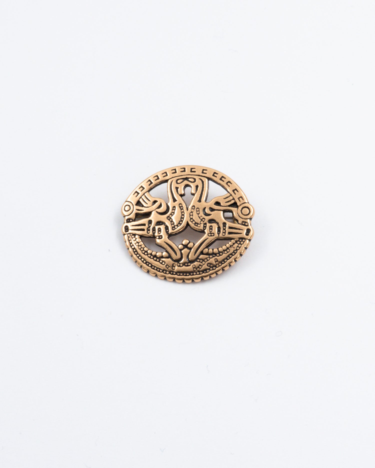 Pidetty Kuhmoisten kukot -rintakoru pronssi