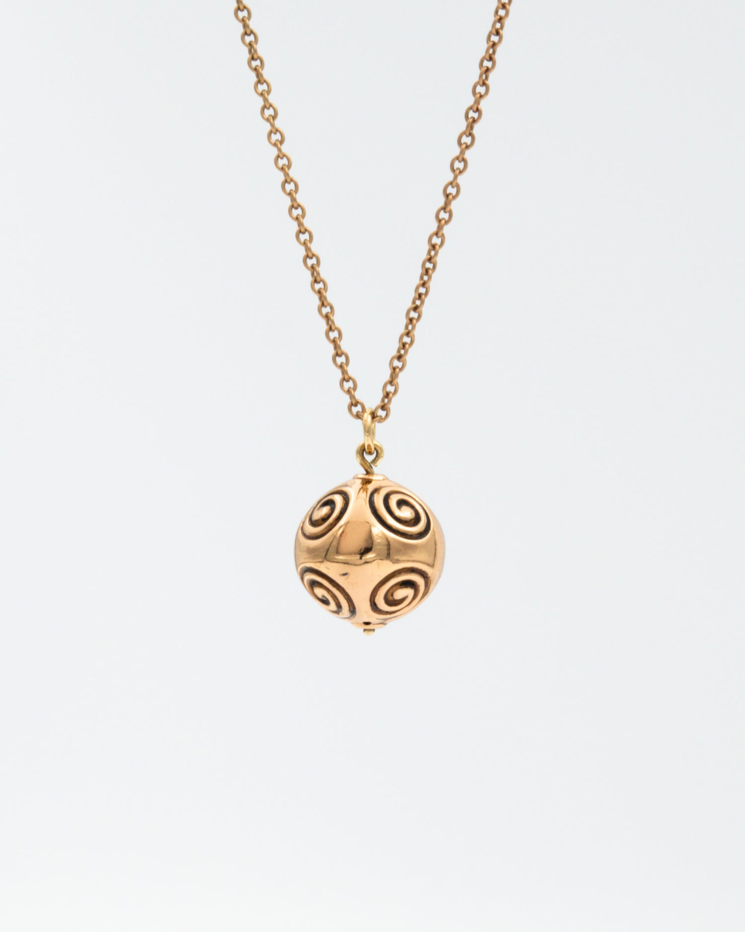 Pidetty Halikon spiraalipalloriipus pronssi 60 cm