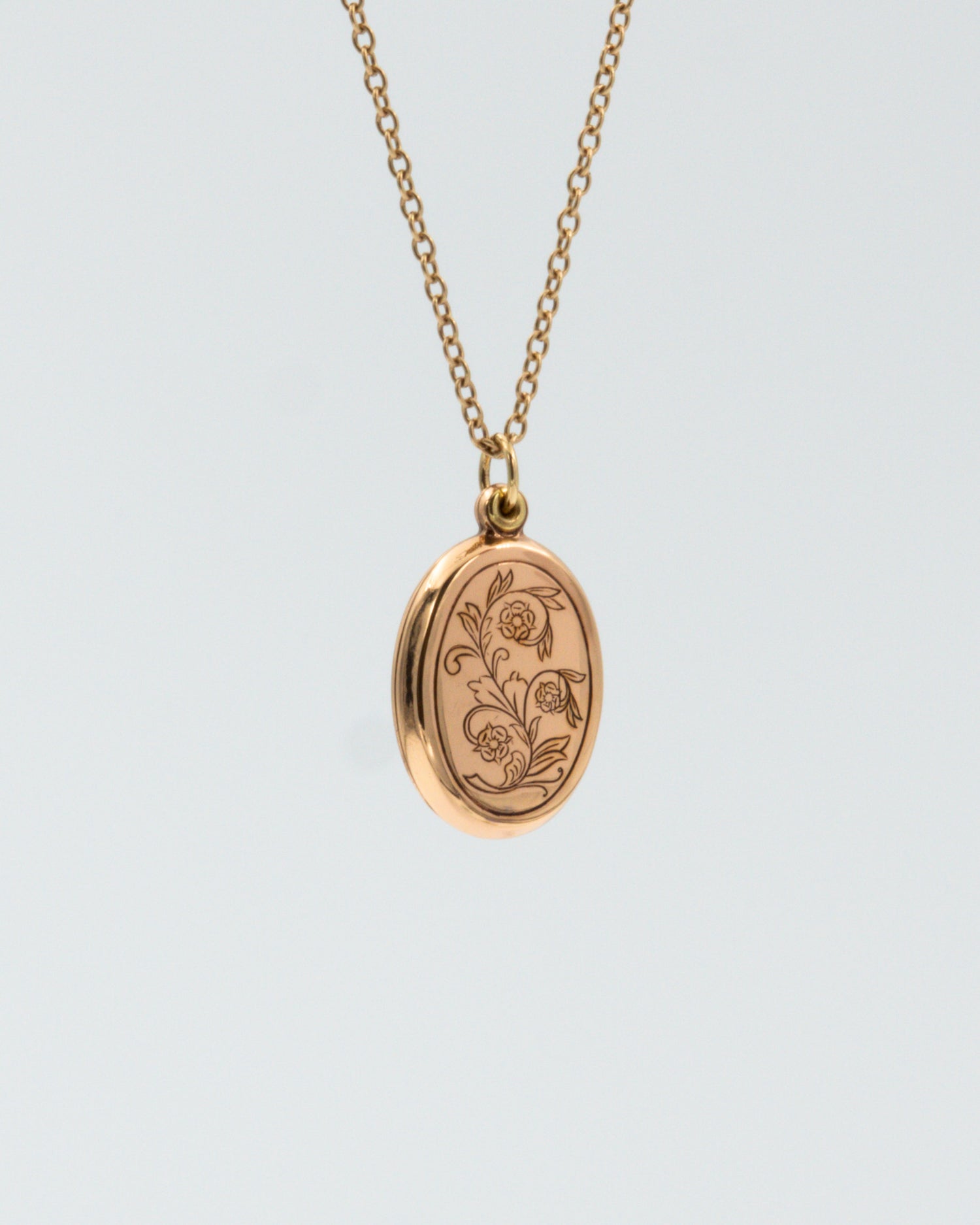 Held Medallion from Lapland 55/60 cm bronze