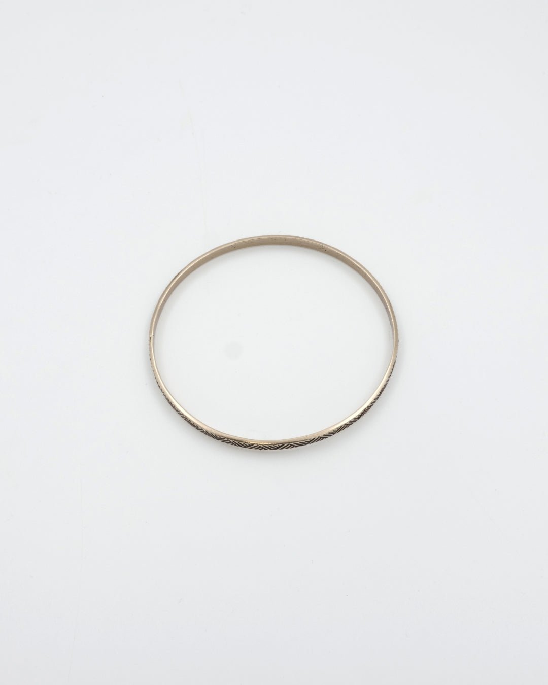 Pidetty Elli-rannekoru 1274 pronssi