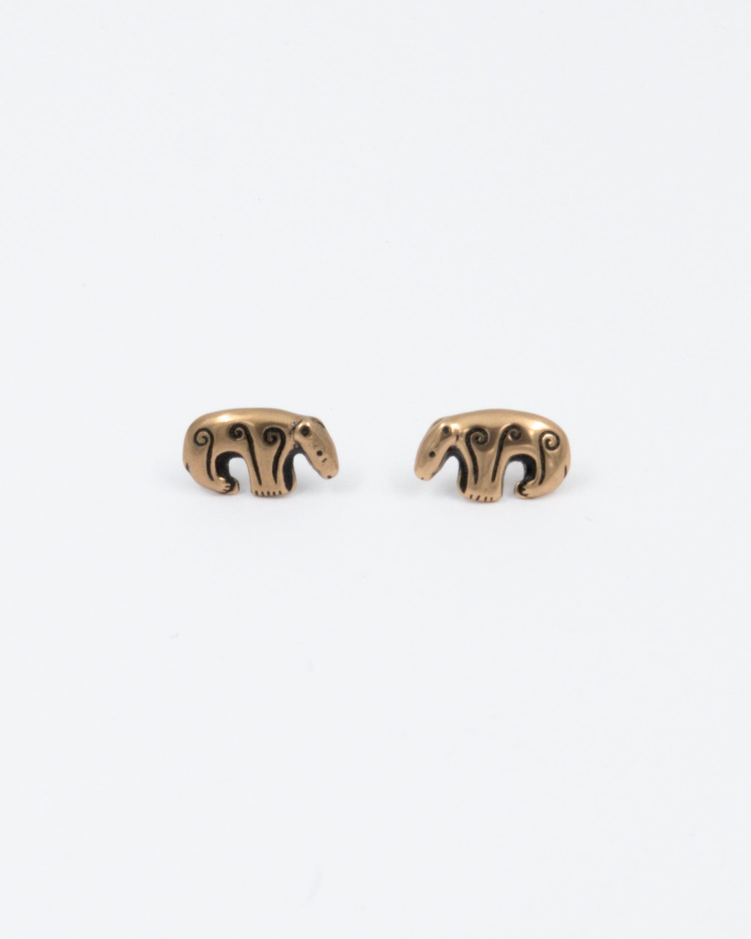 Preloved Kalevankarhu stud earrings bronze