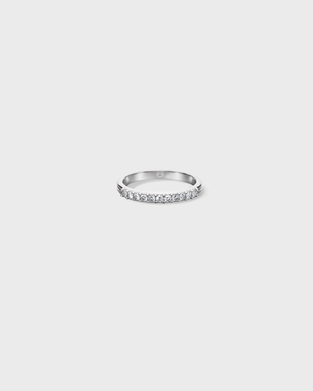 Heritage Diamond Ring 11 x 0.02 ct white gold