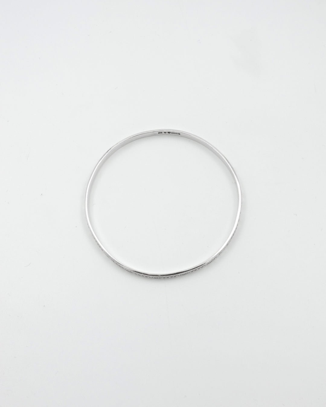 Pidetty Elli-rannekoru 1279 hopea