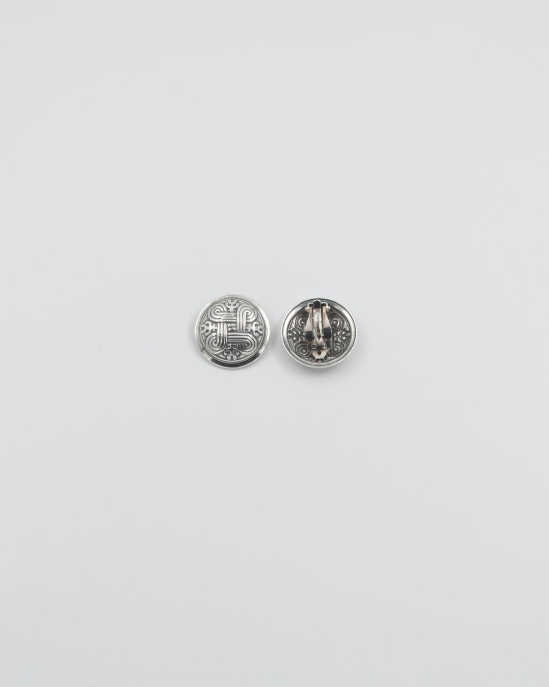 Held Hannunvaakuna earrings with clip silver